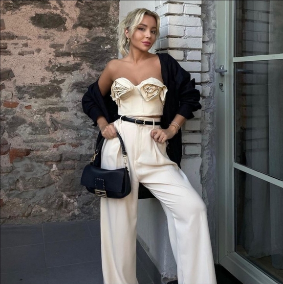 🎈LAST ONE! Zara Limited edition Floral Bustier - Picture 6 of 16